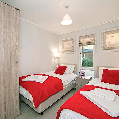 Jamies Cragg * Welburn