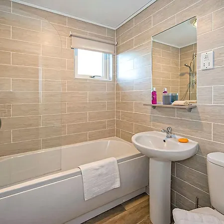 假日公园 Jamies Cragg *