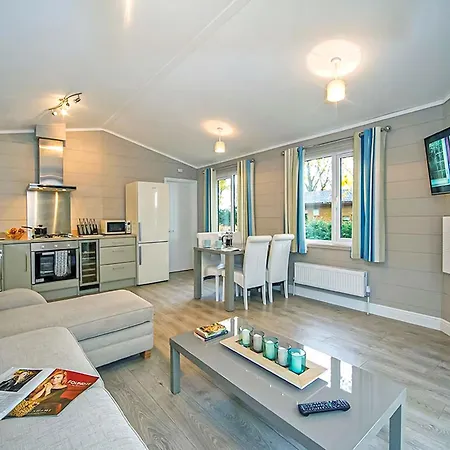 Jamies Cragg 假日公园 Welburn